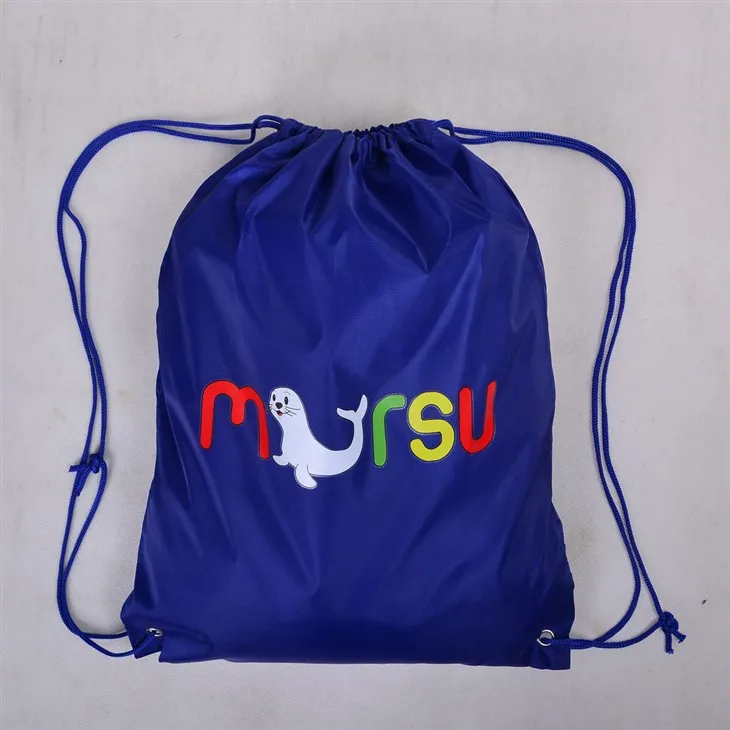 Sacs-cadeaux en tissu avec cordon de serrage